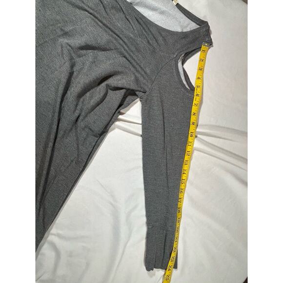 Soft Surroundings Cold Shoulder Terry Cloth Sweatshirt Womens Size Medium Gray - Picture 8 of 8
